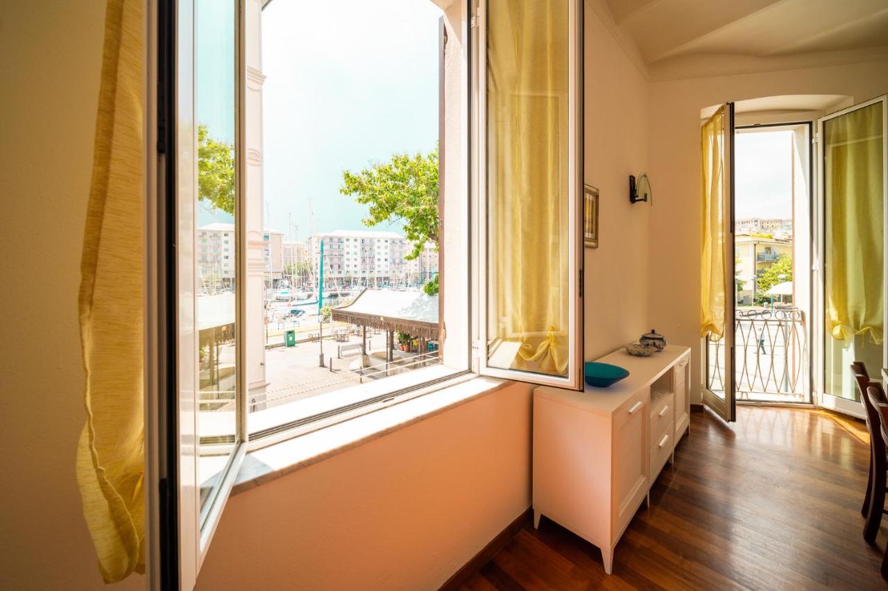 Luxury Savona Cruises At 1 Min Wifi - Free Park Appartement Buitenkant foto